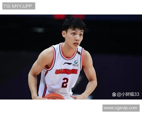 凭什么拿600万- 两战三分14投11铁,赖着球权损伤球队,粤蜜:分300万给徐杰 凭什么拿600万- 两战三分14投11铁,赖着球权损伤球队,粤蜜:分300万给徐杰